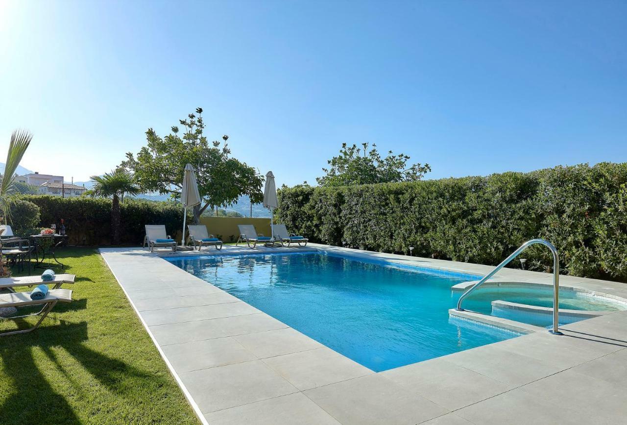 Castello Villa Daphnes - Private Pool & Whirlpool Dhafnes Exterior foto